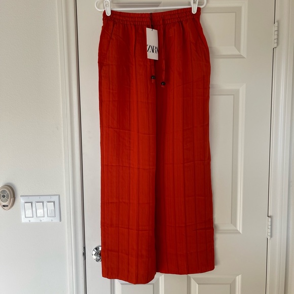 ZARA Textured pants size Large - Picture 6 of 9